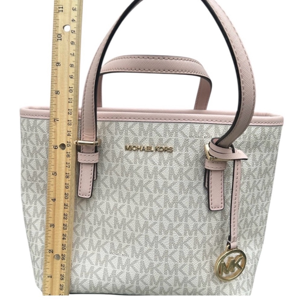 Michael Kors Purse - Picture 6 of 7